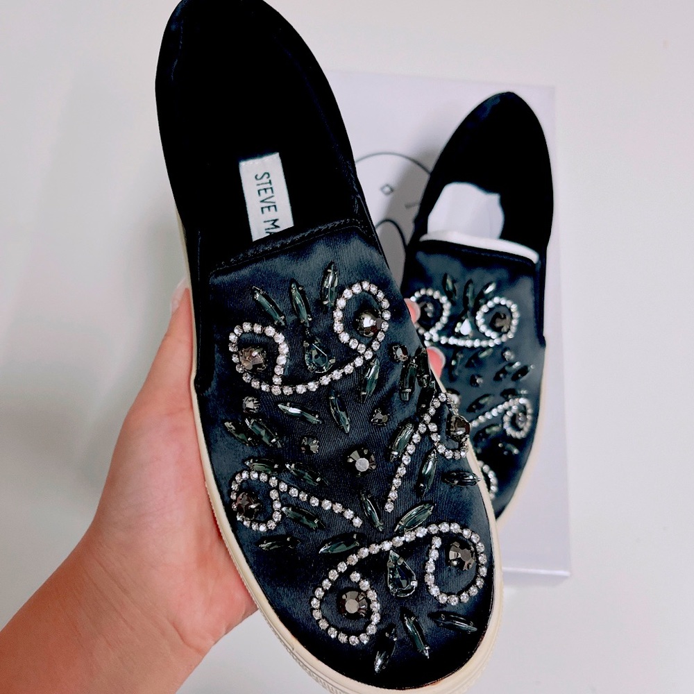 ! STEVE MADDEN Studded Slip-On Fashion Sneakers /NWB/